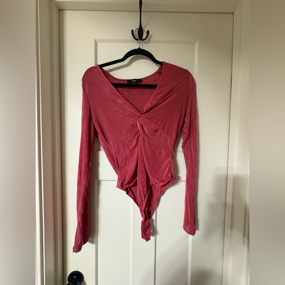 Lulus Twist-Front Long Sleeve Bodysuit in Dusty Rose